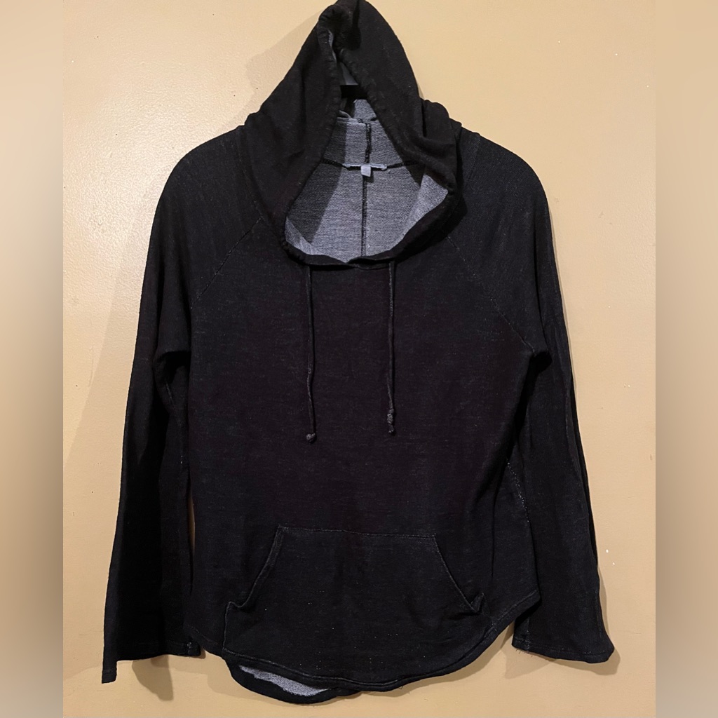 Charlotte Russe Pullover Hoodie Shirt S